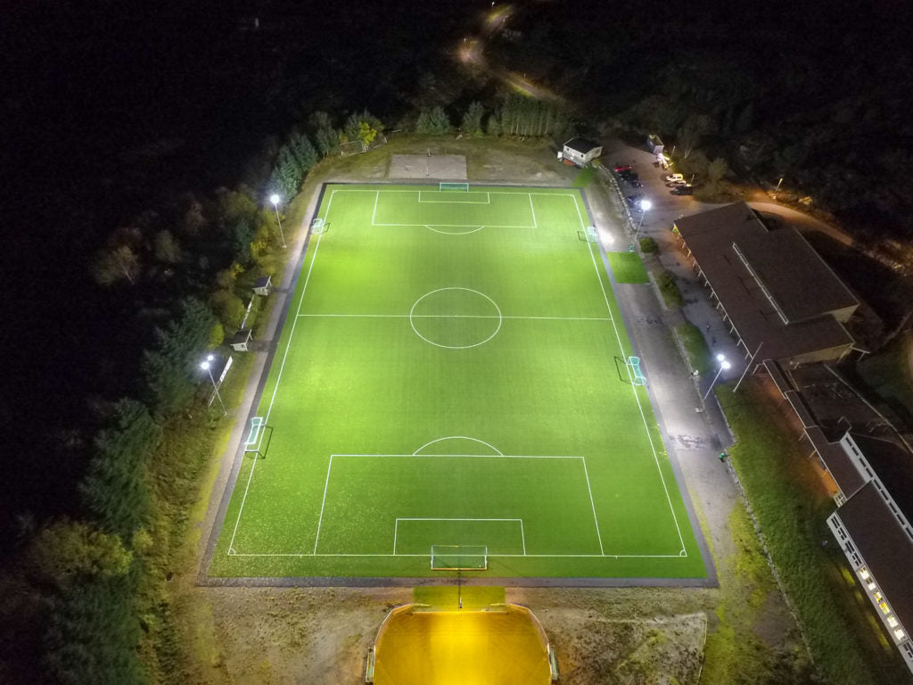 Atløy Stadion 100Lux