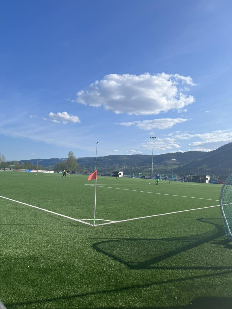 Follebu Stadion 200lux